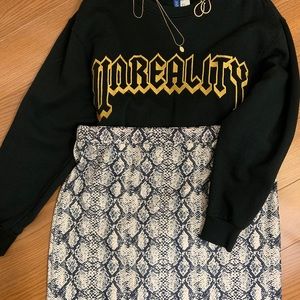 Black crew sweatshirt